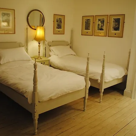Groves Hall Bed & Breakfast