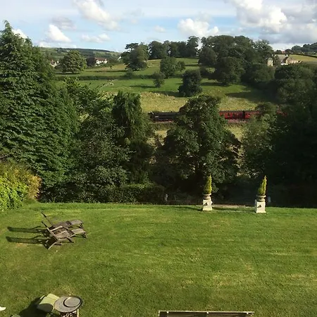 Groves Hall Bed & Breakfast Whitby